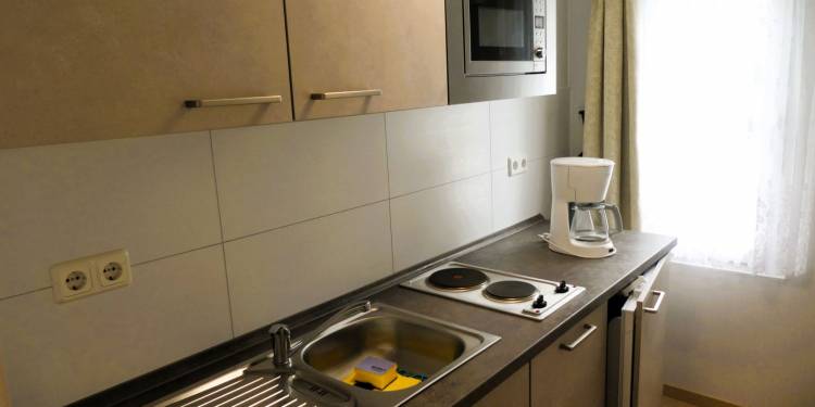 Bungalow bis 4 Personen mit WC/Dusche