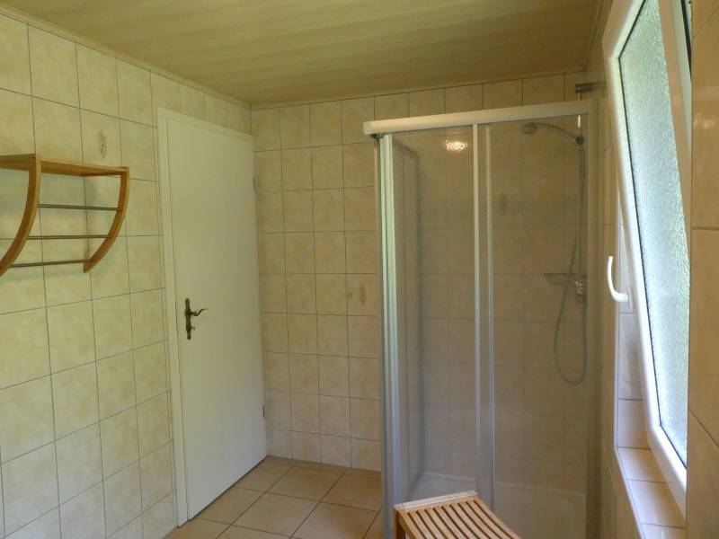 Bungalow bis 4 Personen mit WC/Dusche